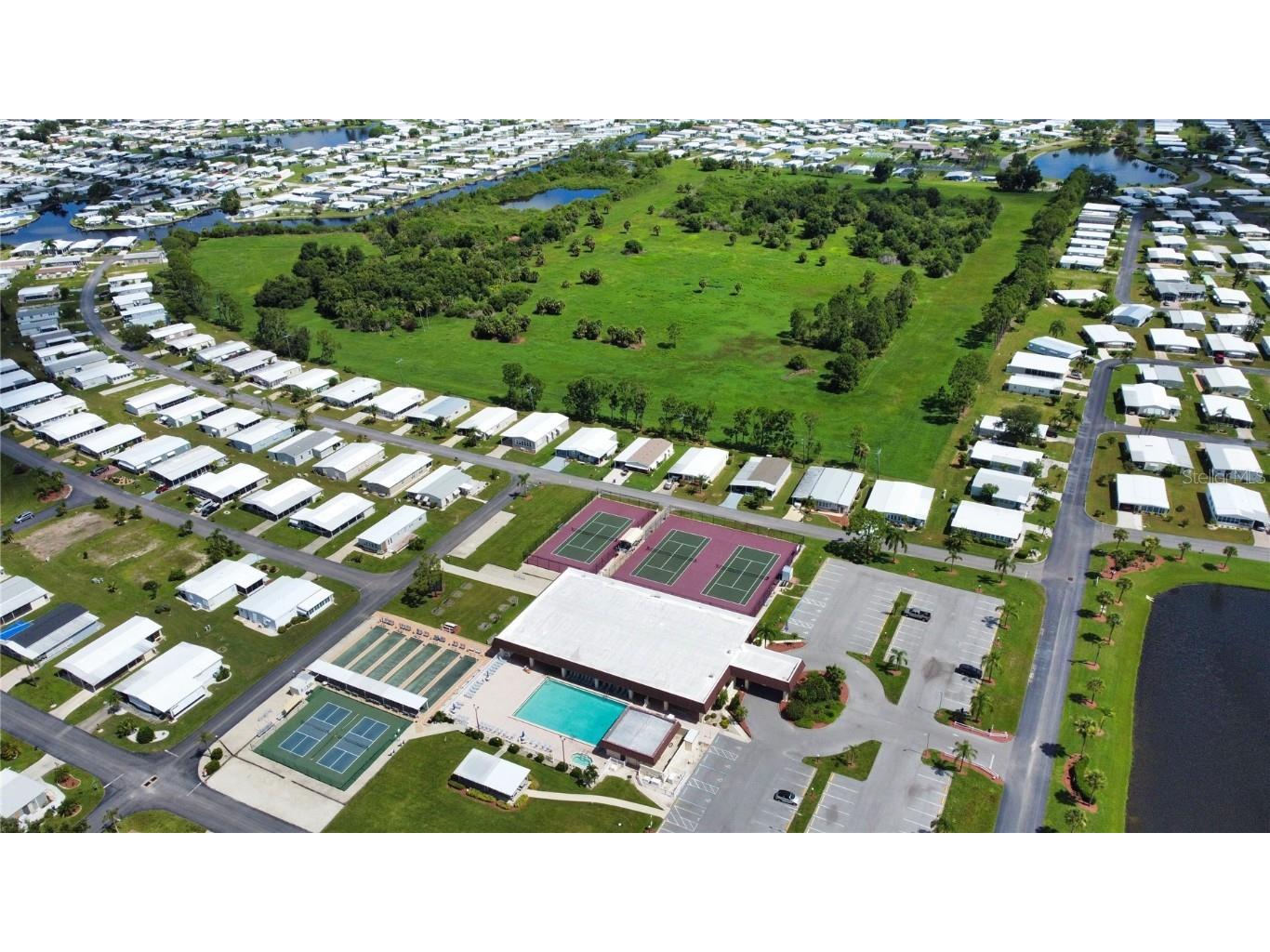 672 Alvarado North Port FL 34287 TB8402338 image14