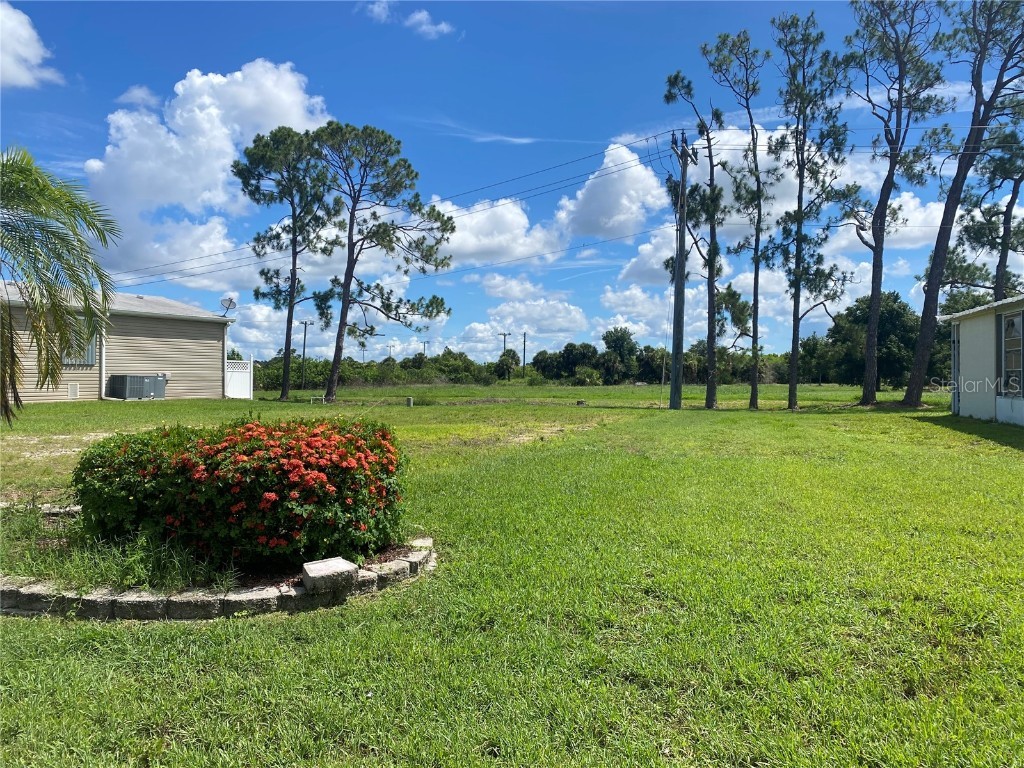 672 Alvarado North Port FL 34287 TB8402338 image2