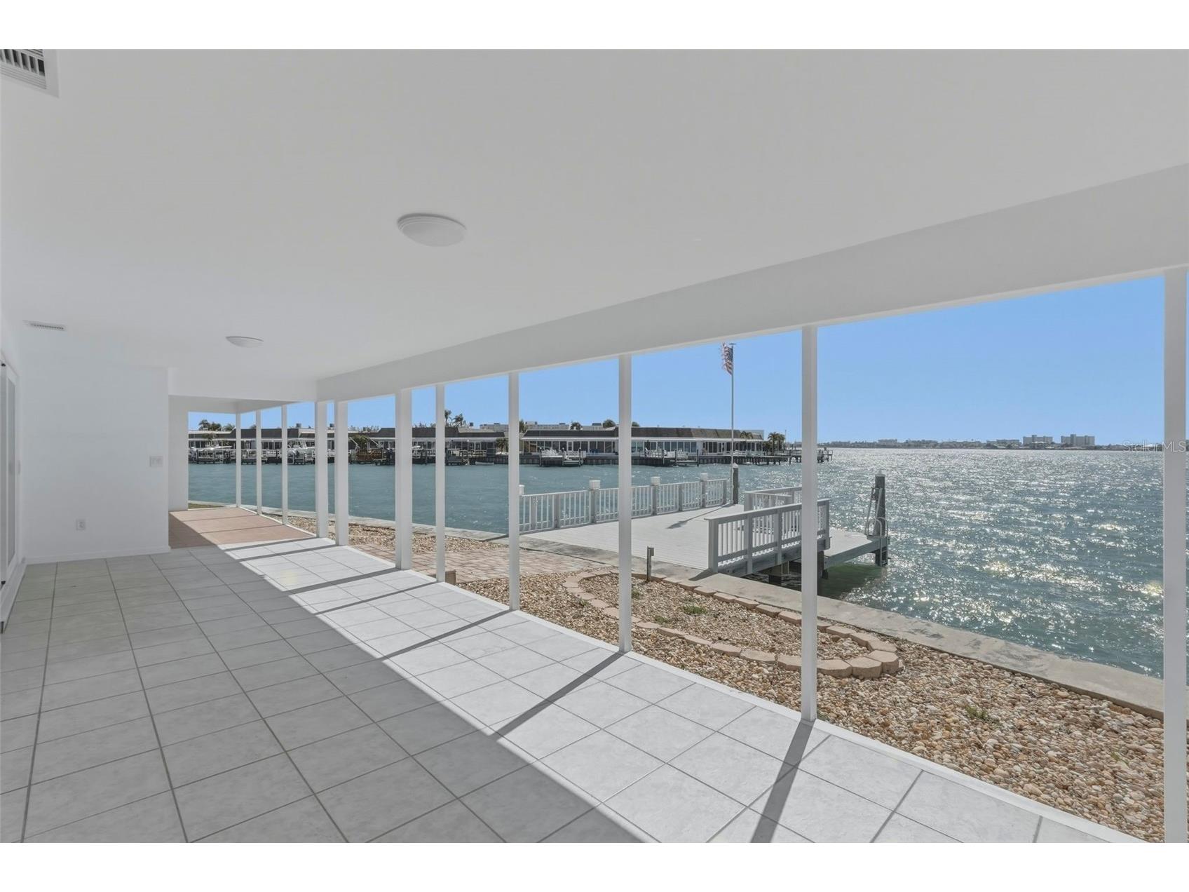 672 Boca Ciega Point Boulevard N Saint Petersburg FL 33708 TB8351975 image12