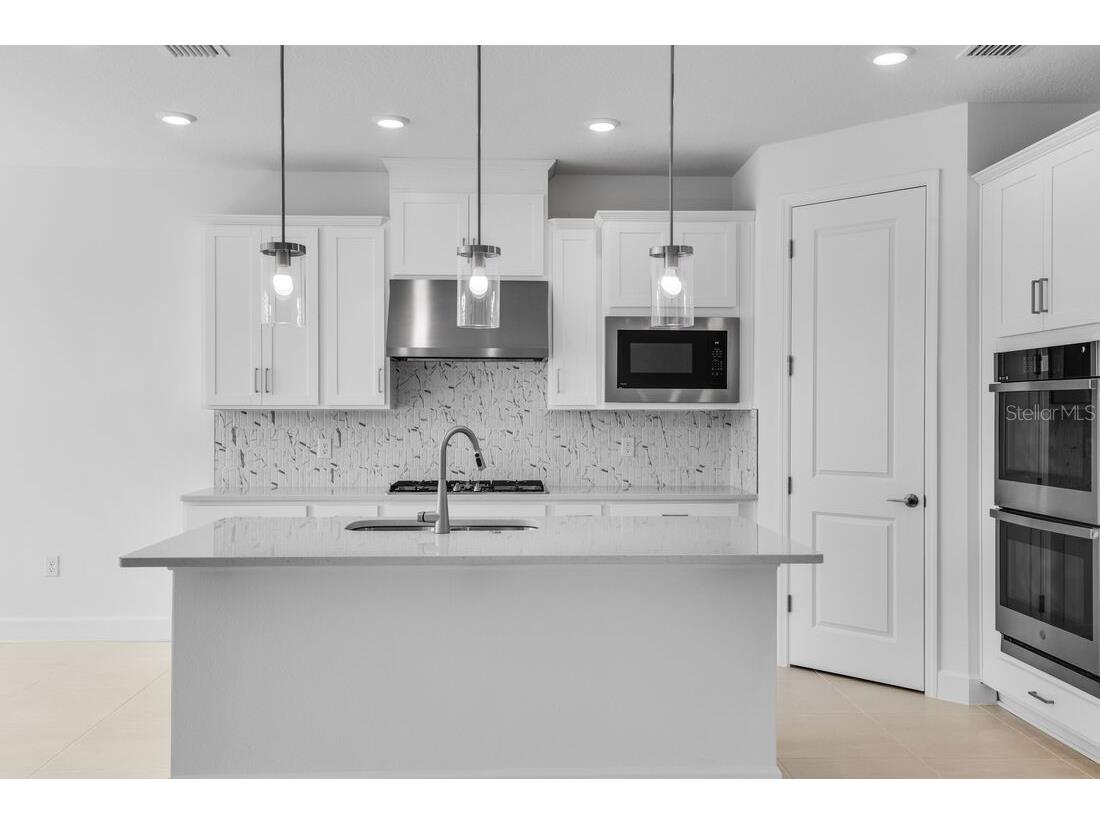 672 Junonia Boulevard New Smyrna Beach FL 32168 O6334874 image3