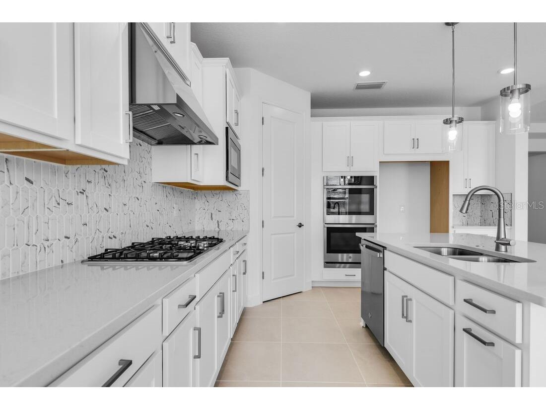 672 Junonia Boulevard New Smyrna Beach FL 32168 O6334874 image9