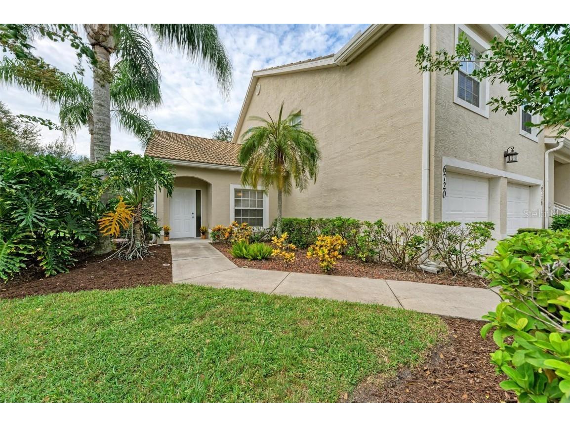 6720 Fairway Gardens Drive #6720 Bradenton FL 34203 A4585613 image1