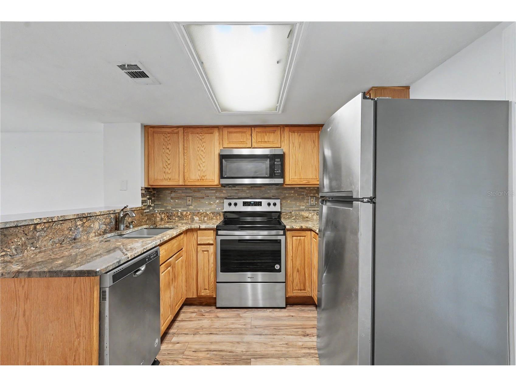 6721 121st Avenue #D Largo FL 33773 TB8529408 image16