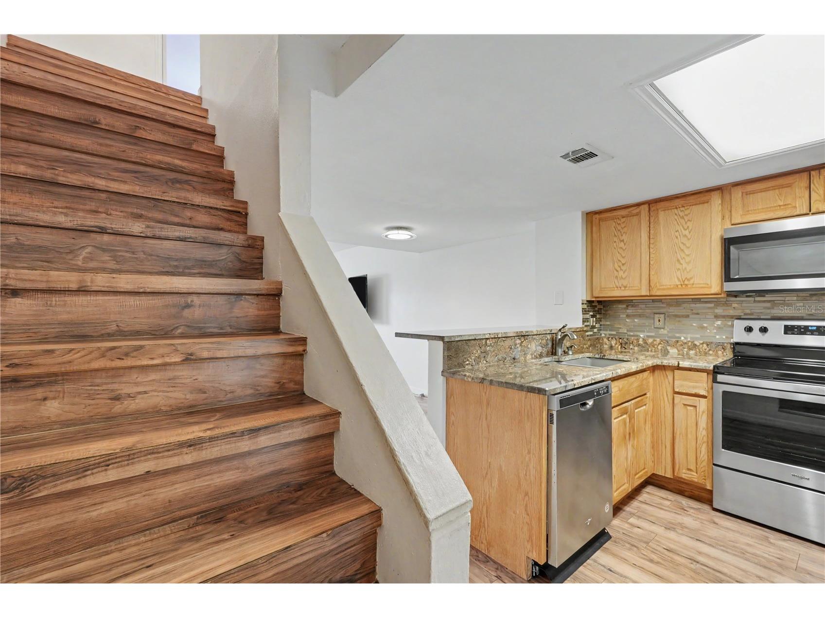 6721 121st Avenue #D Largo FL 33773 TB8529408 image25