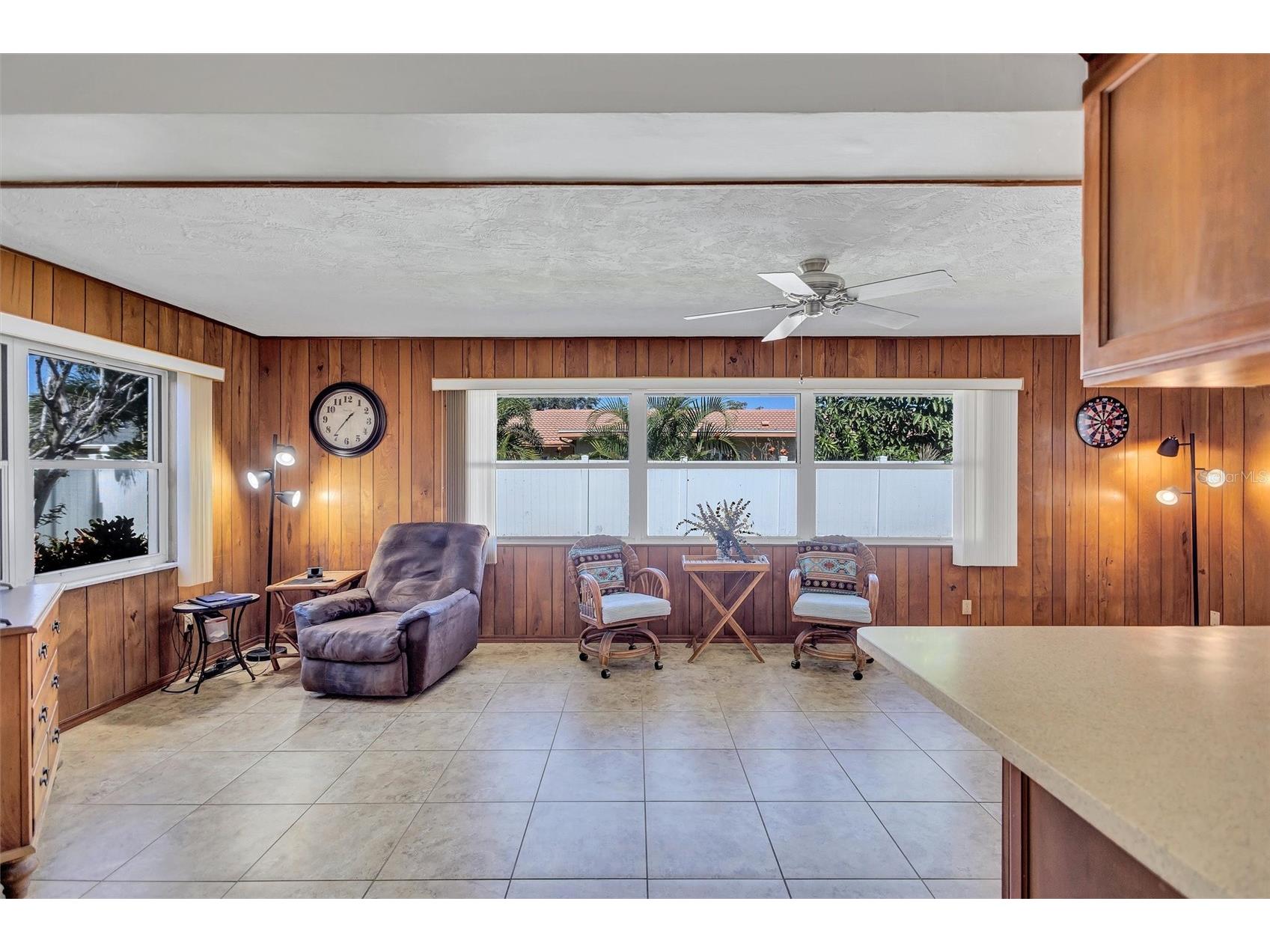 6721 13th Avenue N Saint Petersburg FL 33710 TB8437734 image14