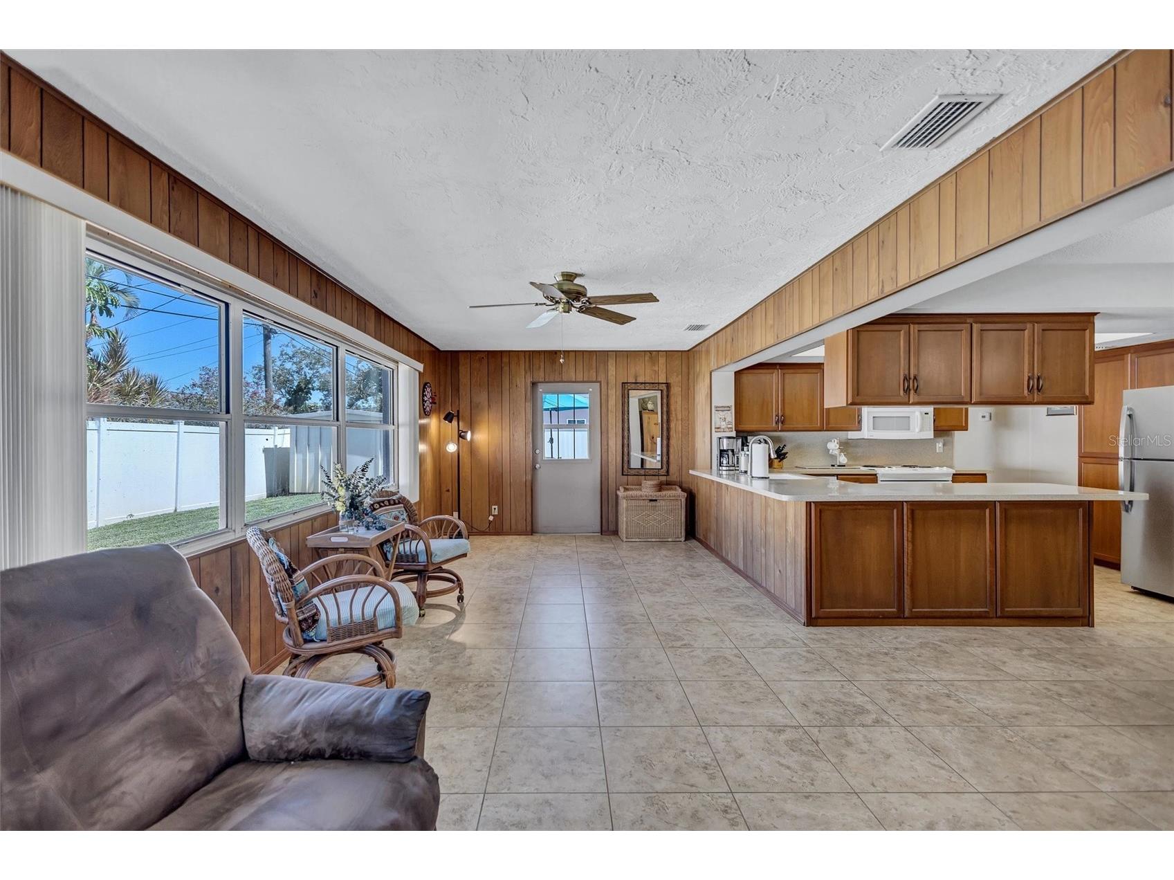 6721 13th Avenue N Saint Petersburg FL 33710 TB8437734 image21