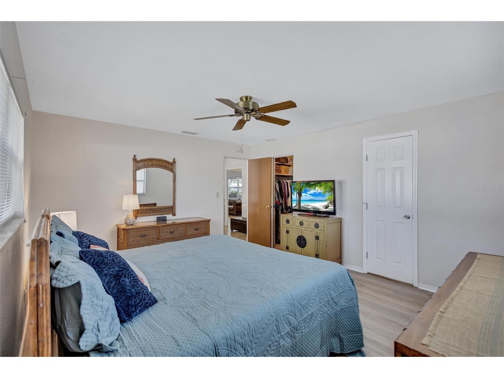 6721 13th Avenue N Saint Petersburg FL 33710 TB8437734 image25