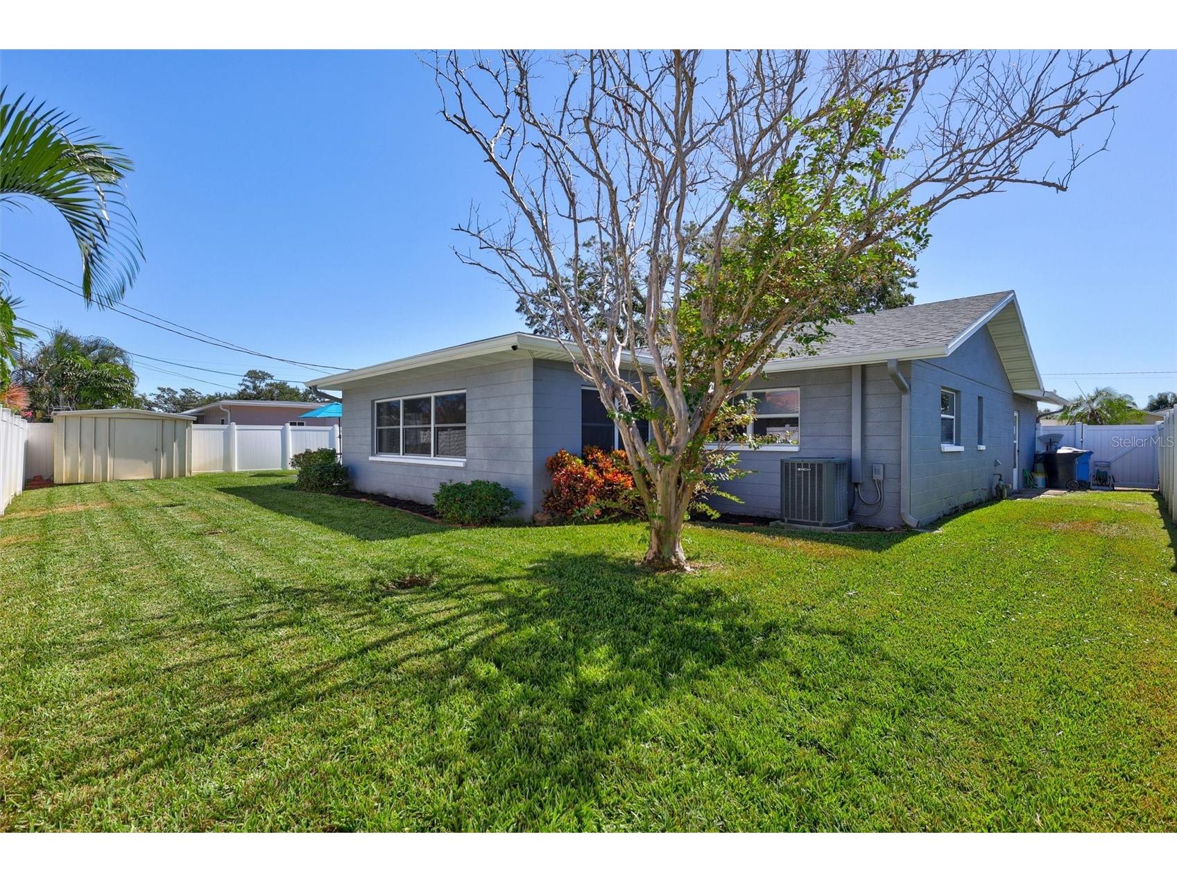 6721 13th Avenue N Saint Petersburg FL 33710 TB8437734 image33