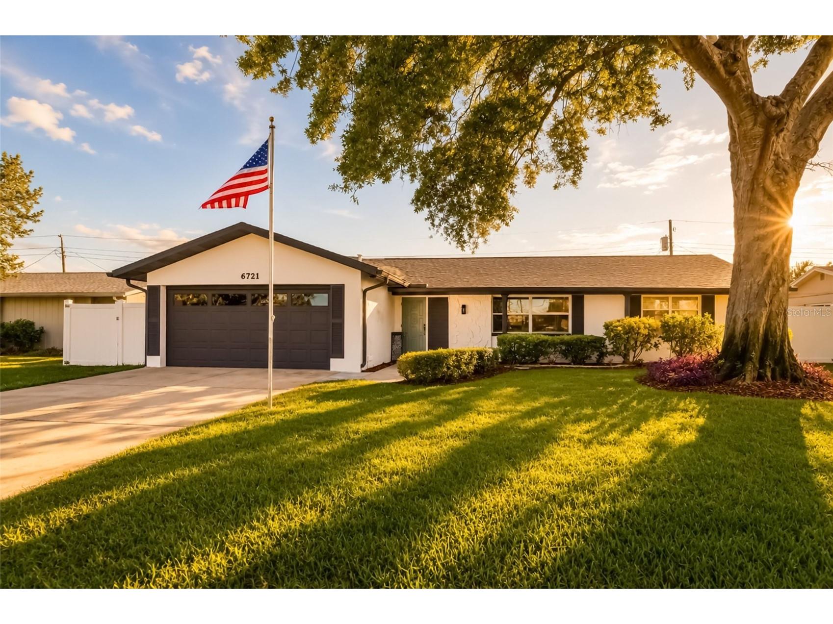 6721 13th Avenue N Saint Petersburg FL 33710 TB8509815 image1