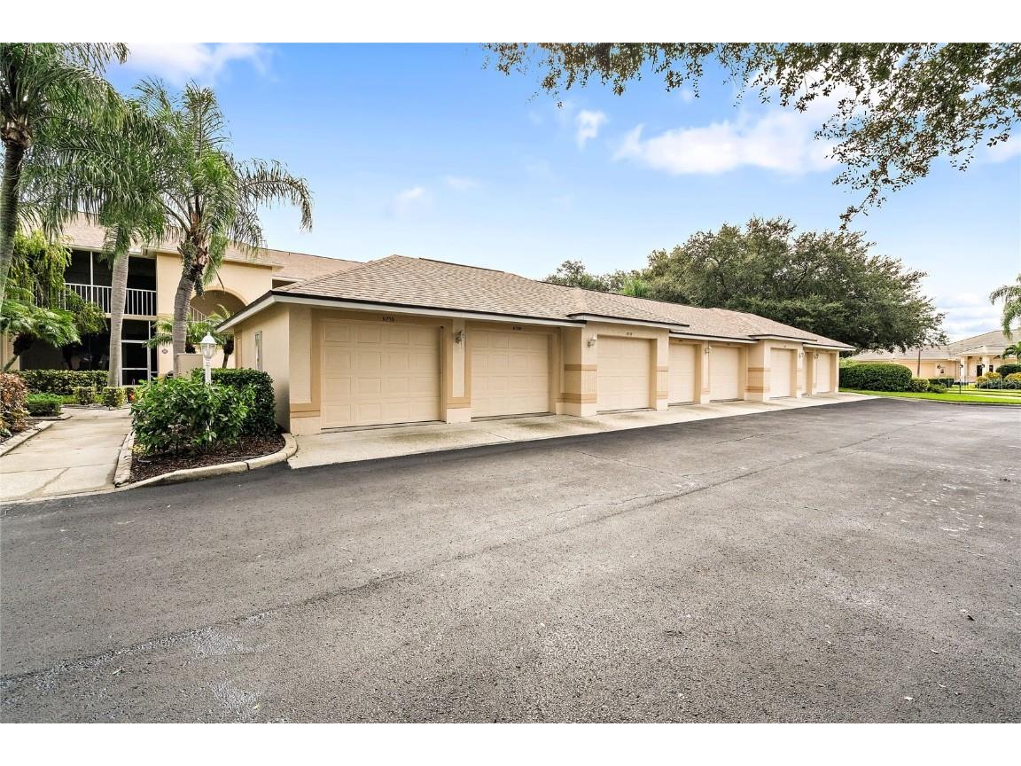 6721 Drewrys Bluff #217 Bradenton FL 34203 A4622416 image1