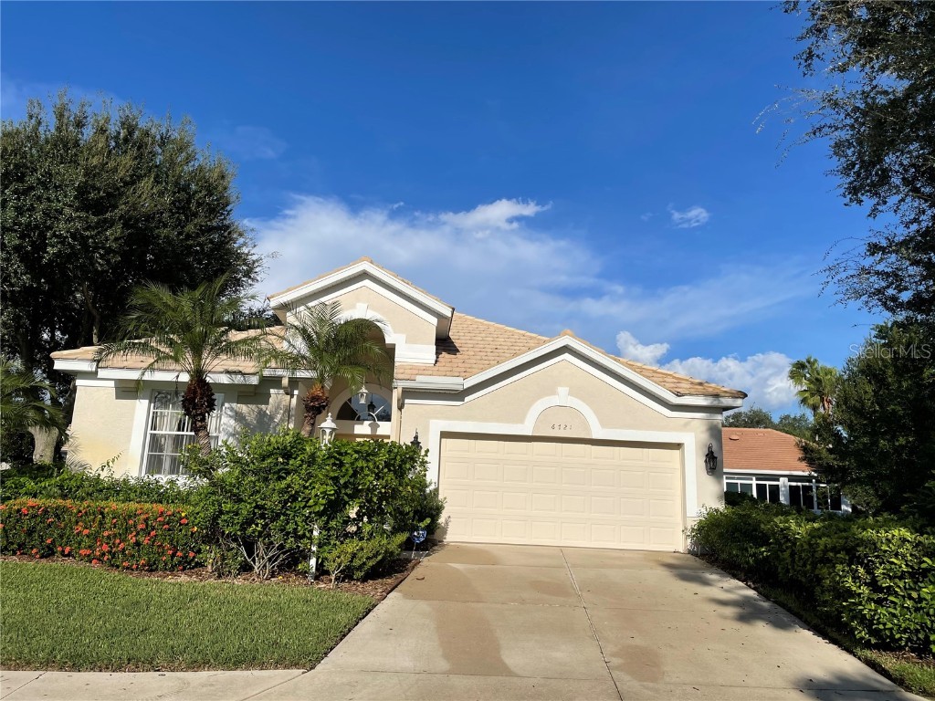 6721 Oak Manor Drive Lakewood Ranch FL 34202 A4547492 image1