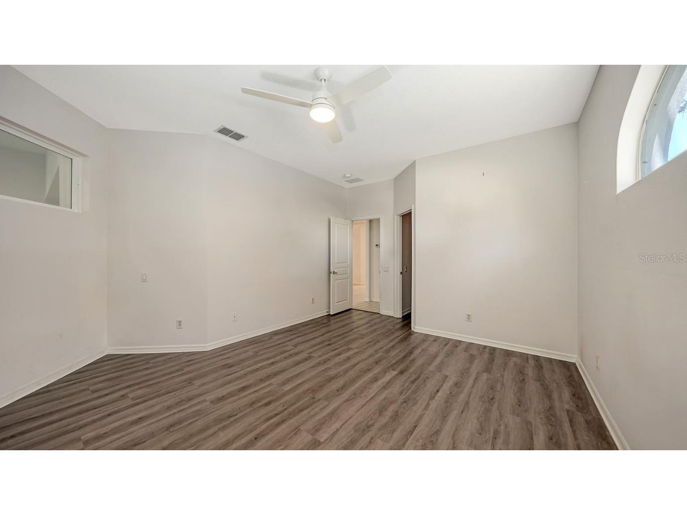 6721 Oak Manor Drive Lakewood Ranch FL 34202 - LAKE UIHLEIN A4652862 image23