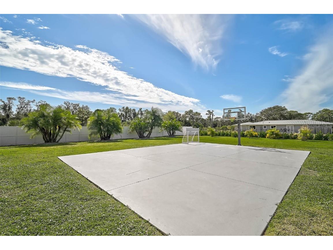 6722 Hawkins Road Sarasota FL 34241 A4667142 image70