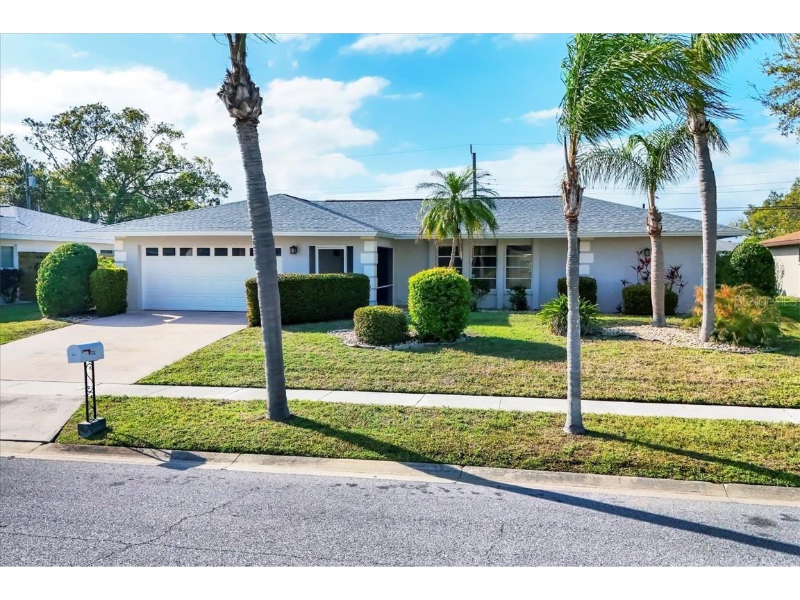 6722 Roxbury Drive Sarasota FL 34231 A4642796 image1