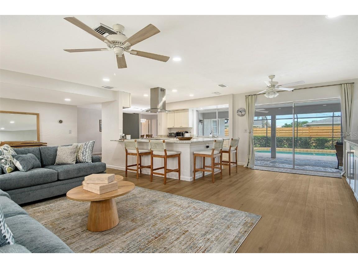 6722 Roxbury Drive Sarasota FL 34231 A4664965 image14