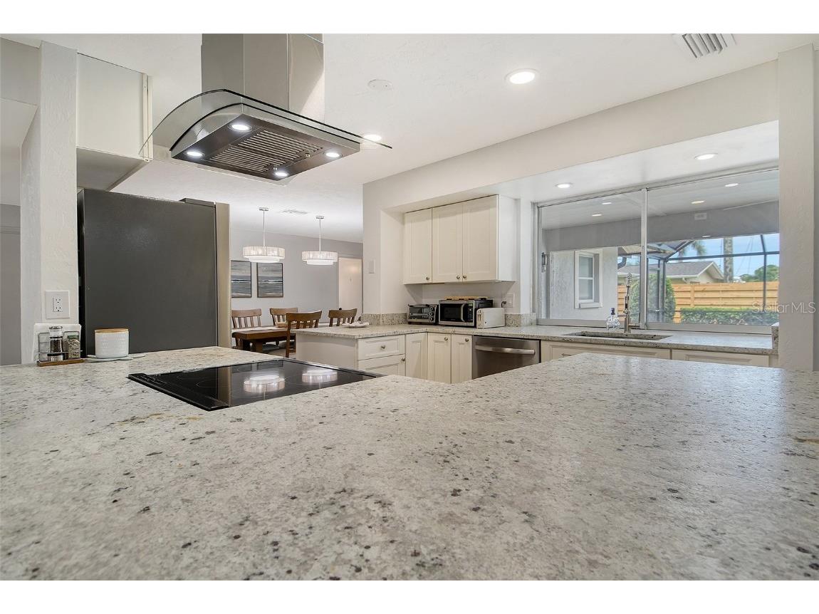 6722 Roxbury Drive Sarasota FL 34231 A4664965 image26