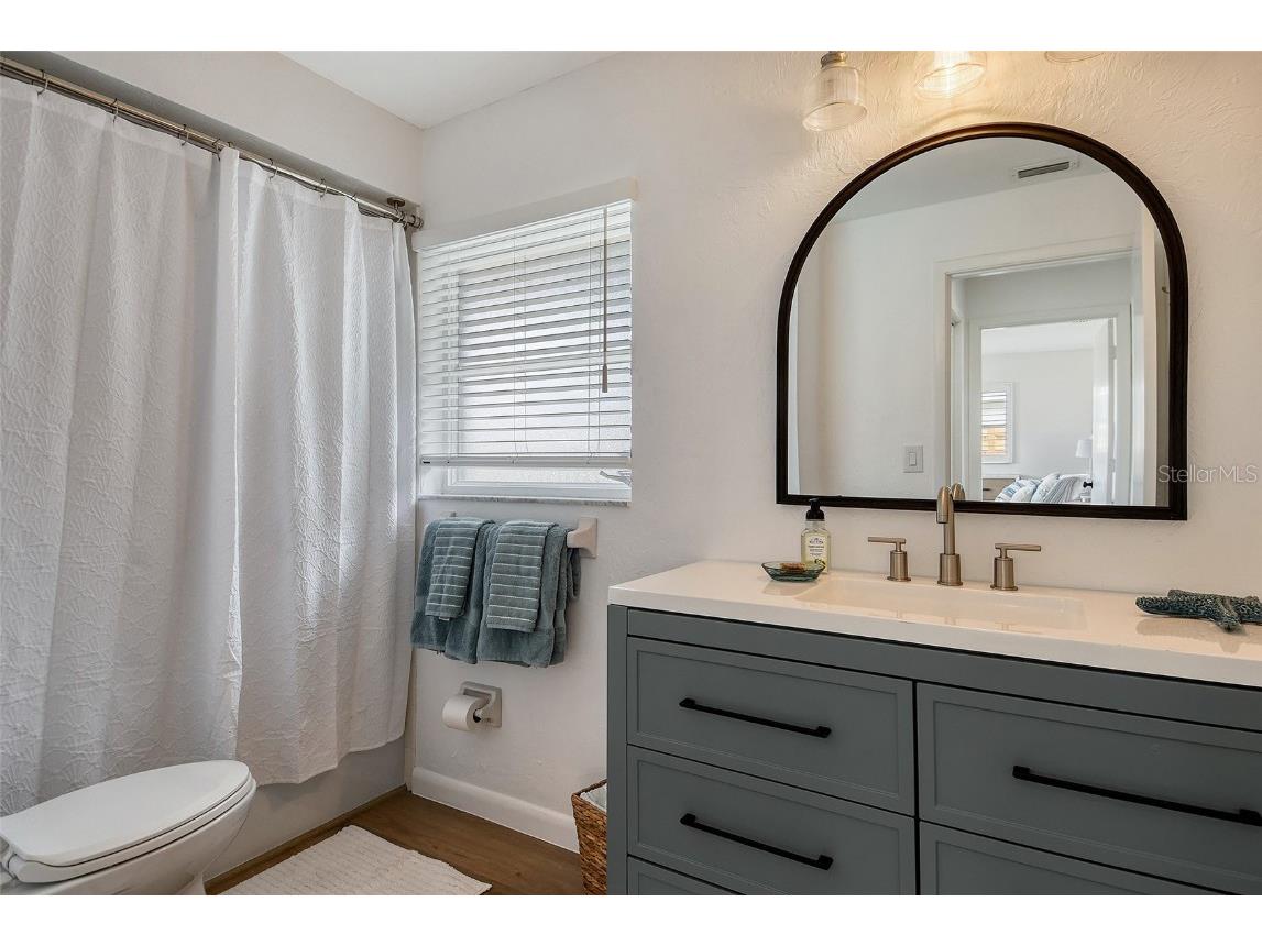 6722 Roxbury Drive Sarasota FL 34231 A4664965 image42