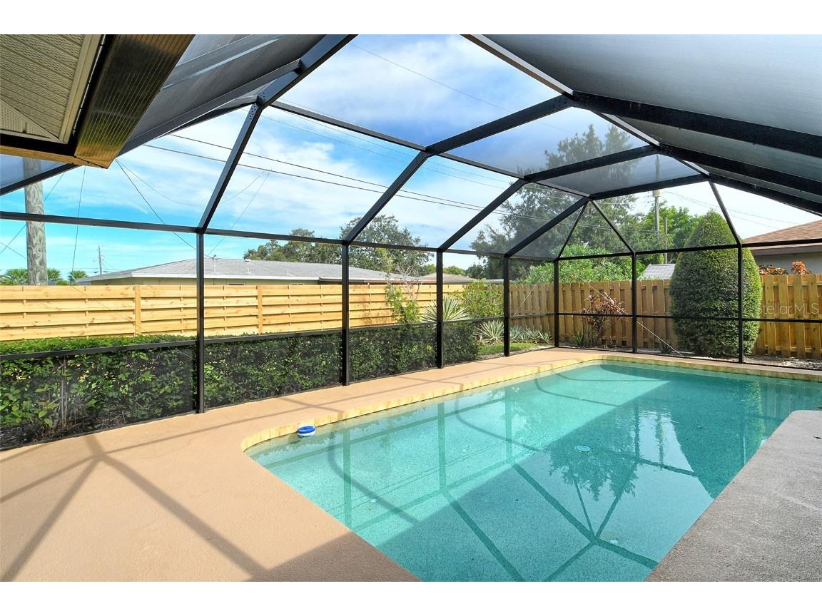 6722 Roxbury Drive Sarasota FL 34231 A4664965 image47