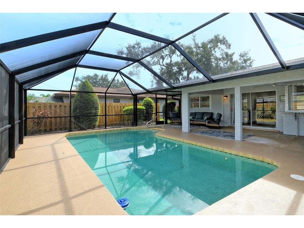 6722 Roxbury Drive Sarasota FL 34231 A4664965 image48