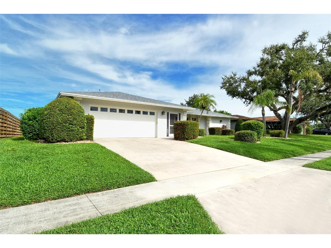 6722 Roxbury Drive Sarasota FL 34231 A4664965 image54