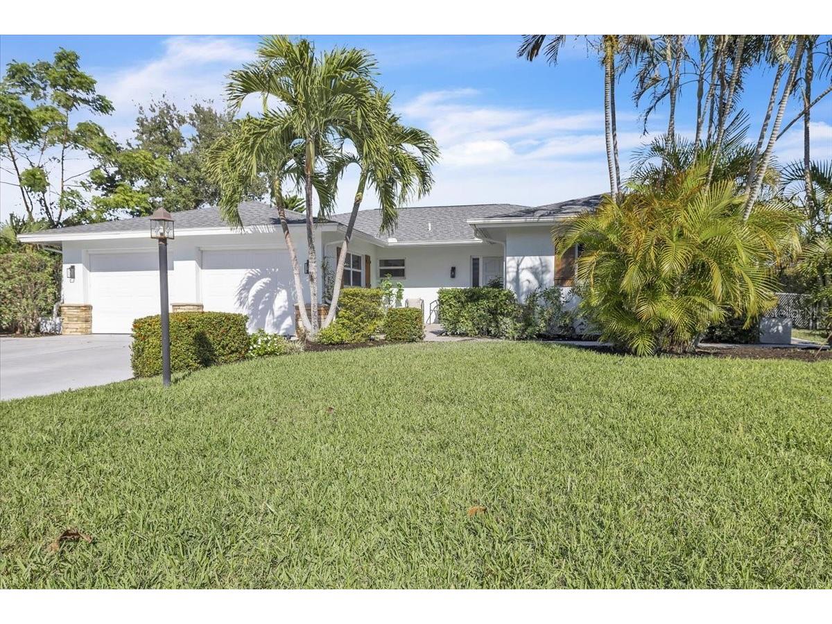 6723 Avenue C Sarasota FL 34231 C7521189 image1