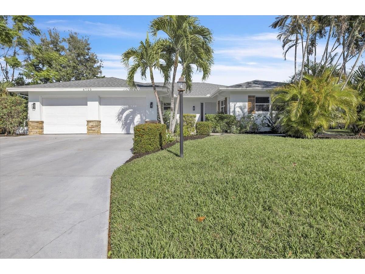 6723 Avenue C Sarasota FL 34231 C7521189 image11