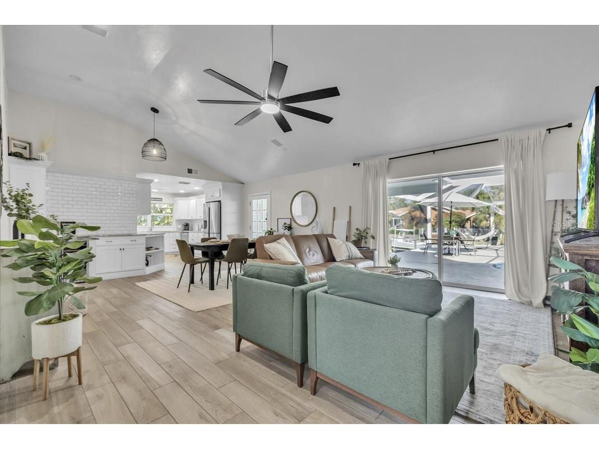 6723 Avenue C Sarasota FL 34231 C7521189 image17