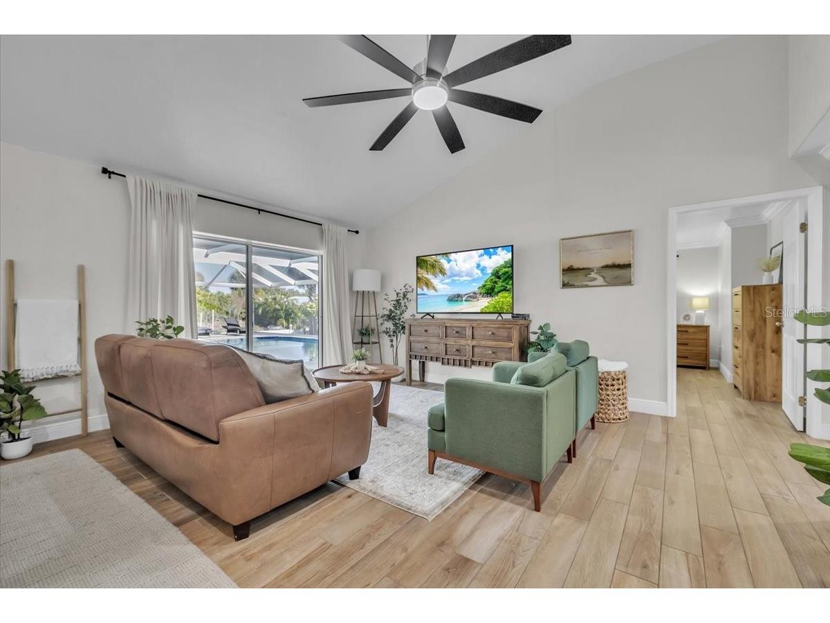 6723 Avenue C Sarasota FL 34231 C7521189 image18