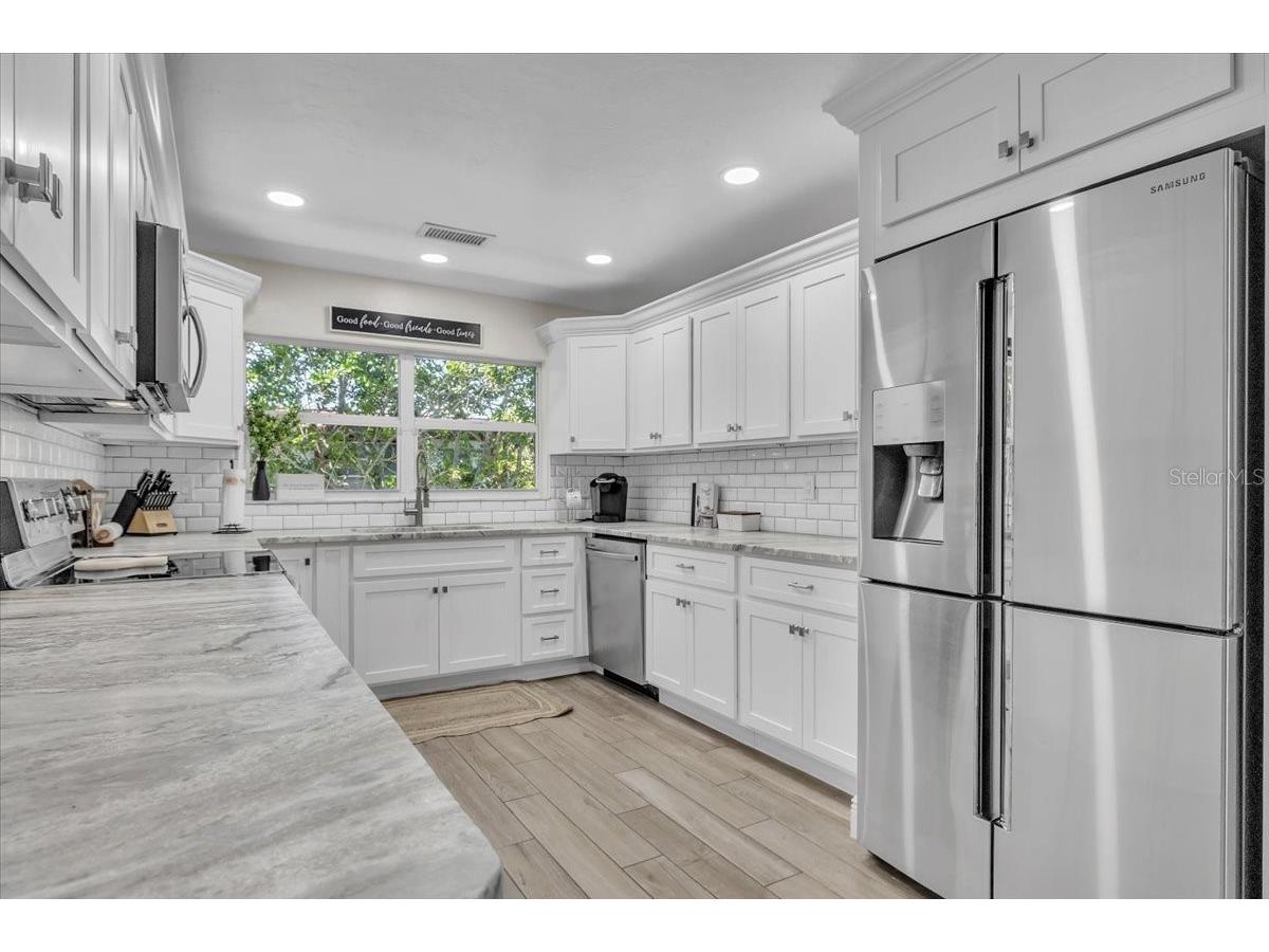 6723 Avenue C Sarasota FL 34231 C7521189 image29