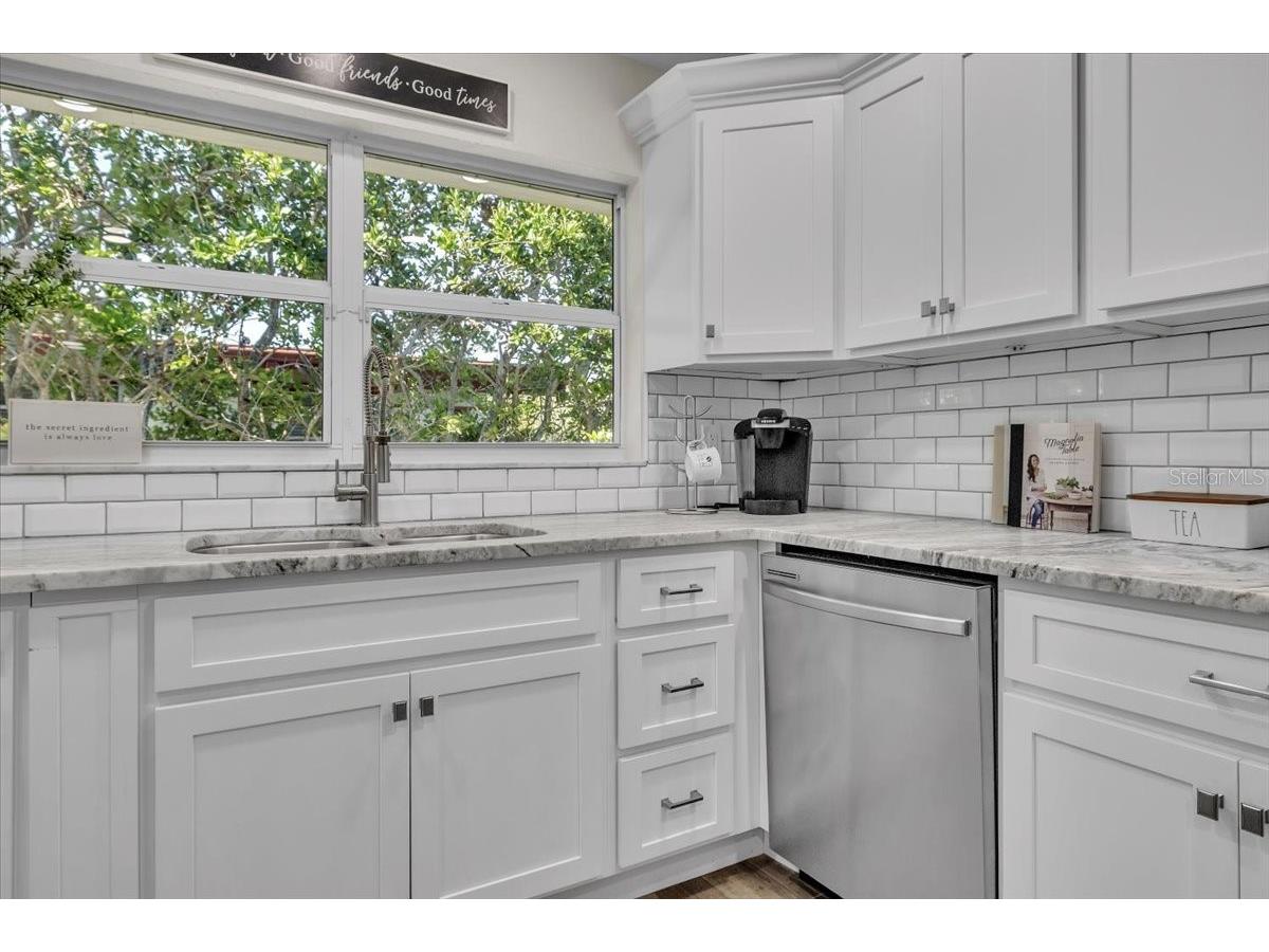 6723 Avenue C Sarasota FL 34231 C7521189 image33