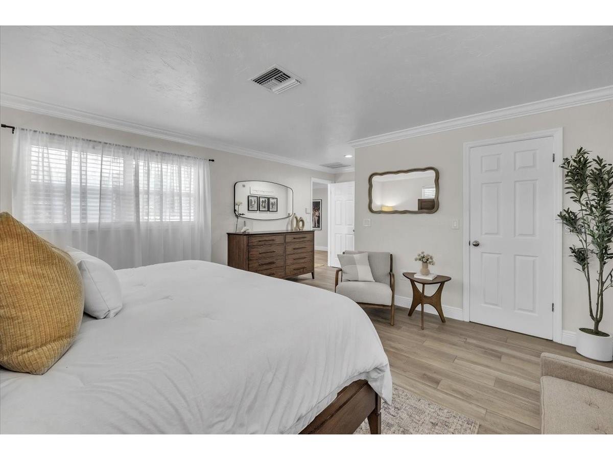 6723 Avenue C Sarasota FL 34231 C7521189 image39