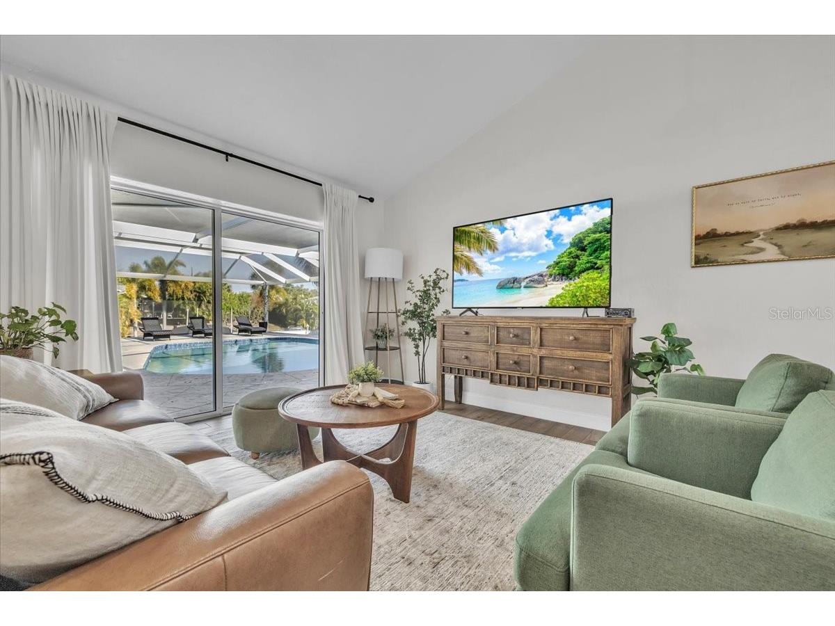 6723 Avenue C Sarasota FL 34231 C7521189 image7