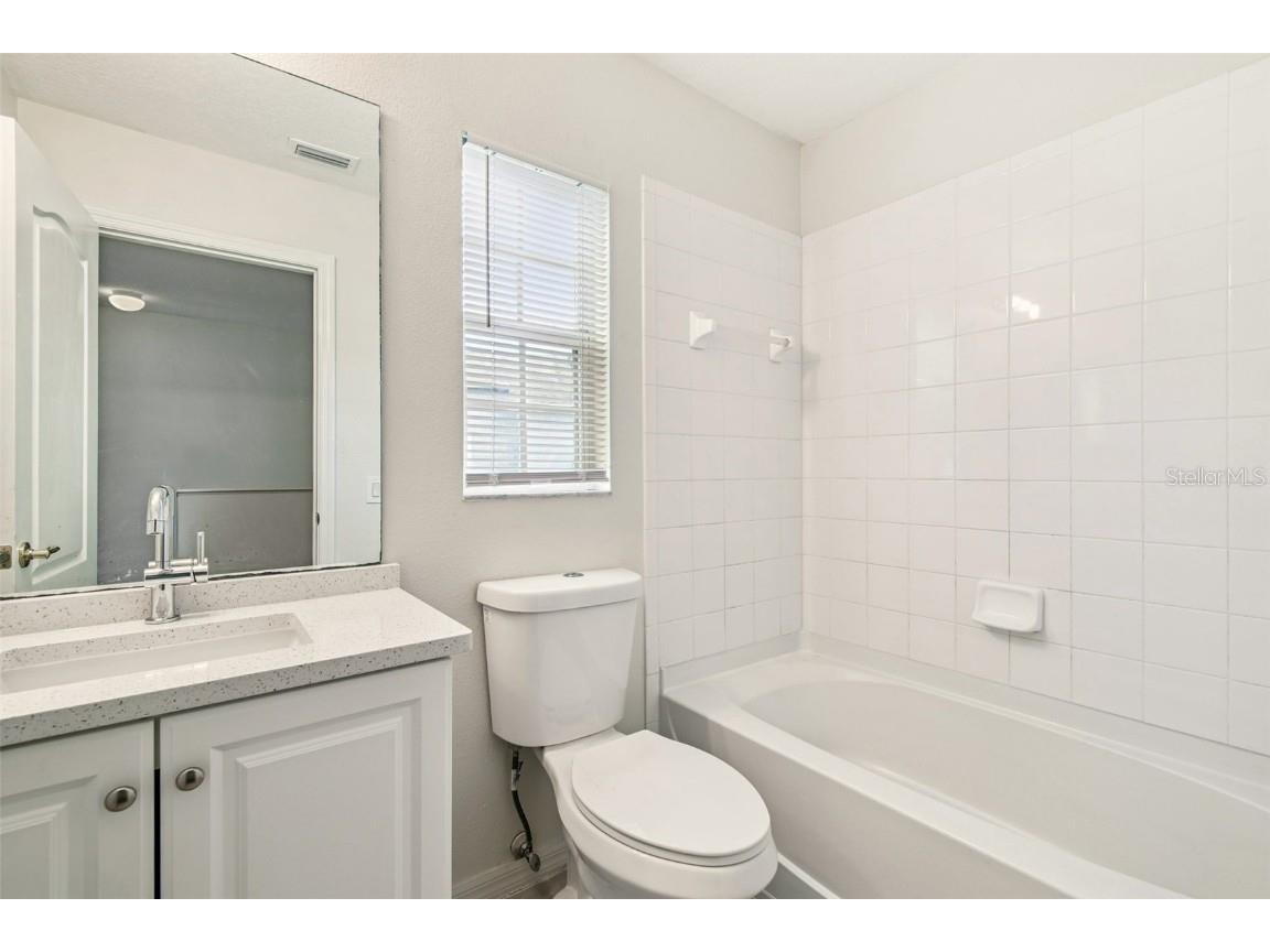 6723 Lake Camden Way Gibsonton FL 33534 TB8404325 image25