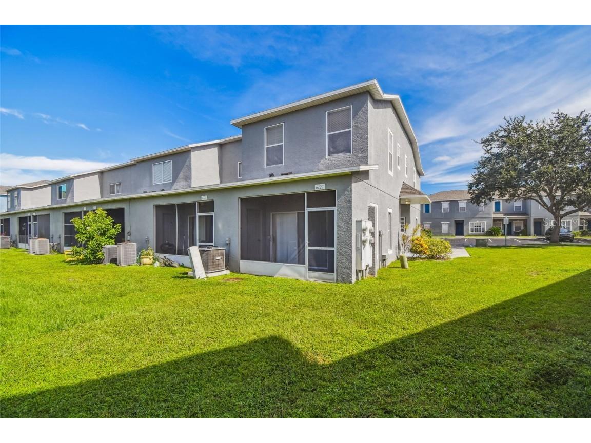 6723 Lake Camden Way Gibsonton FL 33534 TB8404325 image36