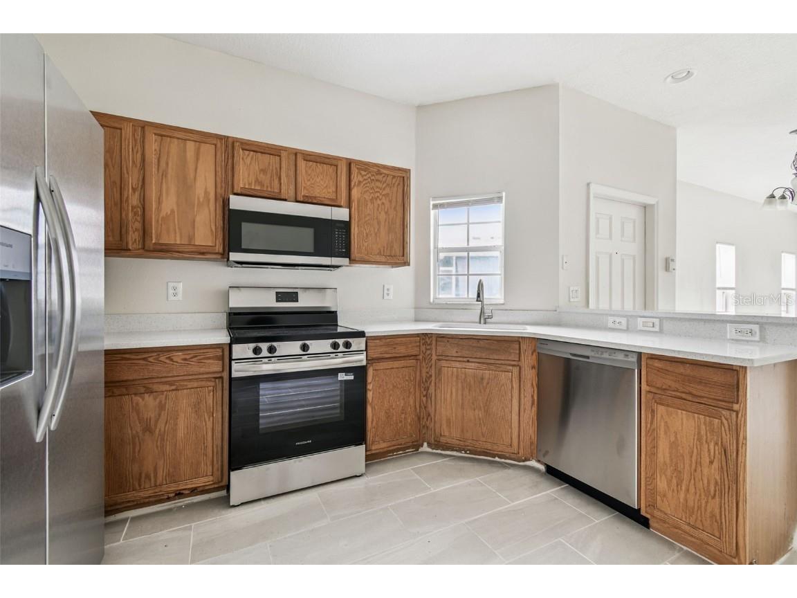 6723 Lake Camden Way Gibsonton FL 33534 TB8404325 image8