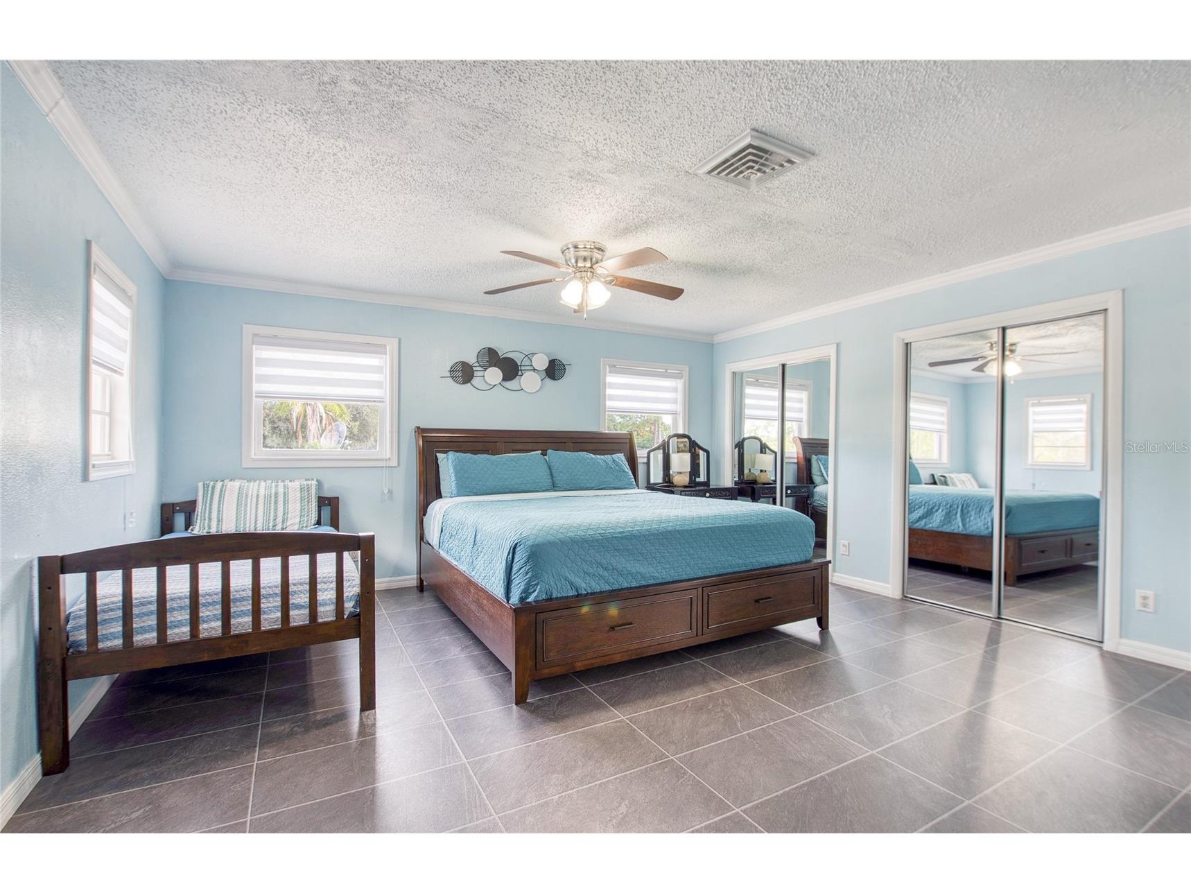 6724 77th Avenue N Pinellas Park FL 33781 TB8459769 image20