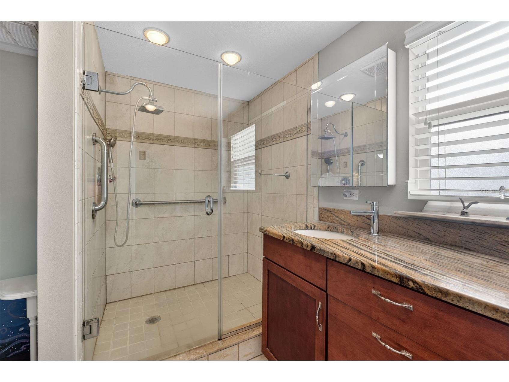 6724 Amundson Street Tampa FL 33634 TB8473363 image40