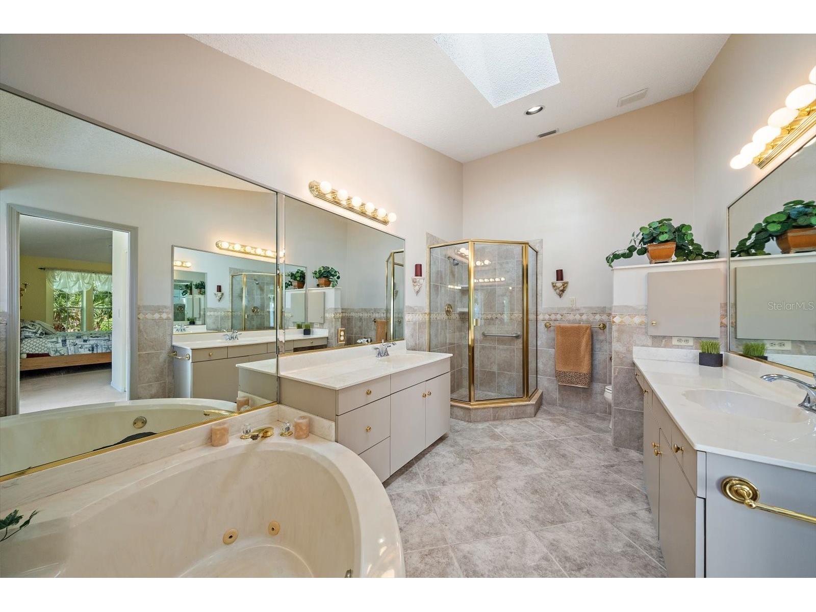 6724 Approach Road #3 Sarasota FL 34238 A4691568 image17