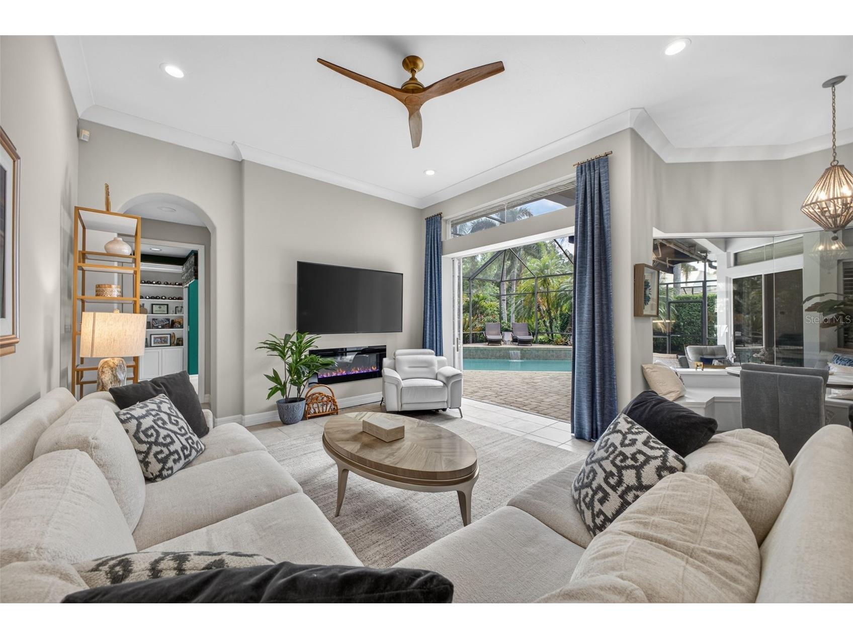 6724 The Masters Avenue Lakewood Ranch FL 34202 A4693325 image3