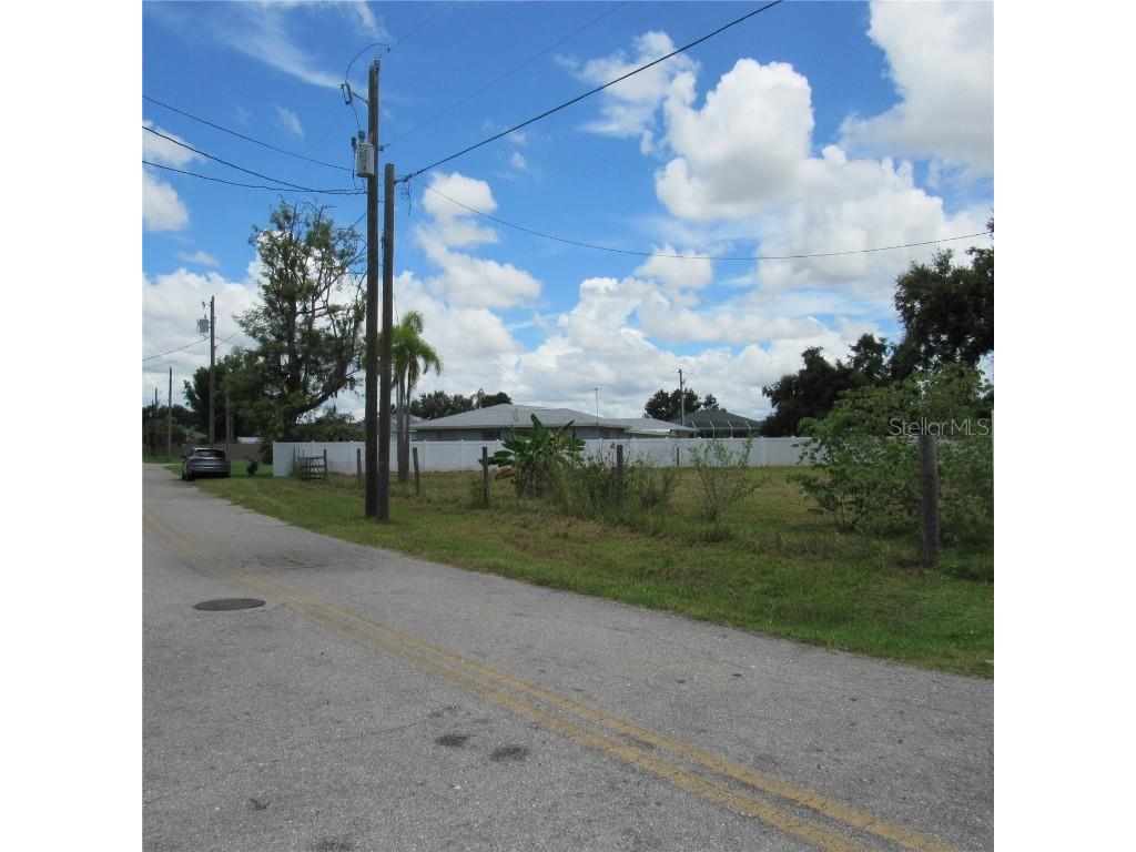 6725 Quonset Road Bradenton FL 34203 A4661467 image6