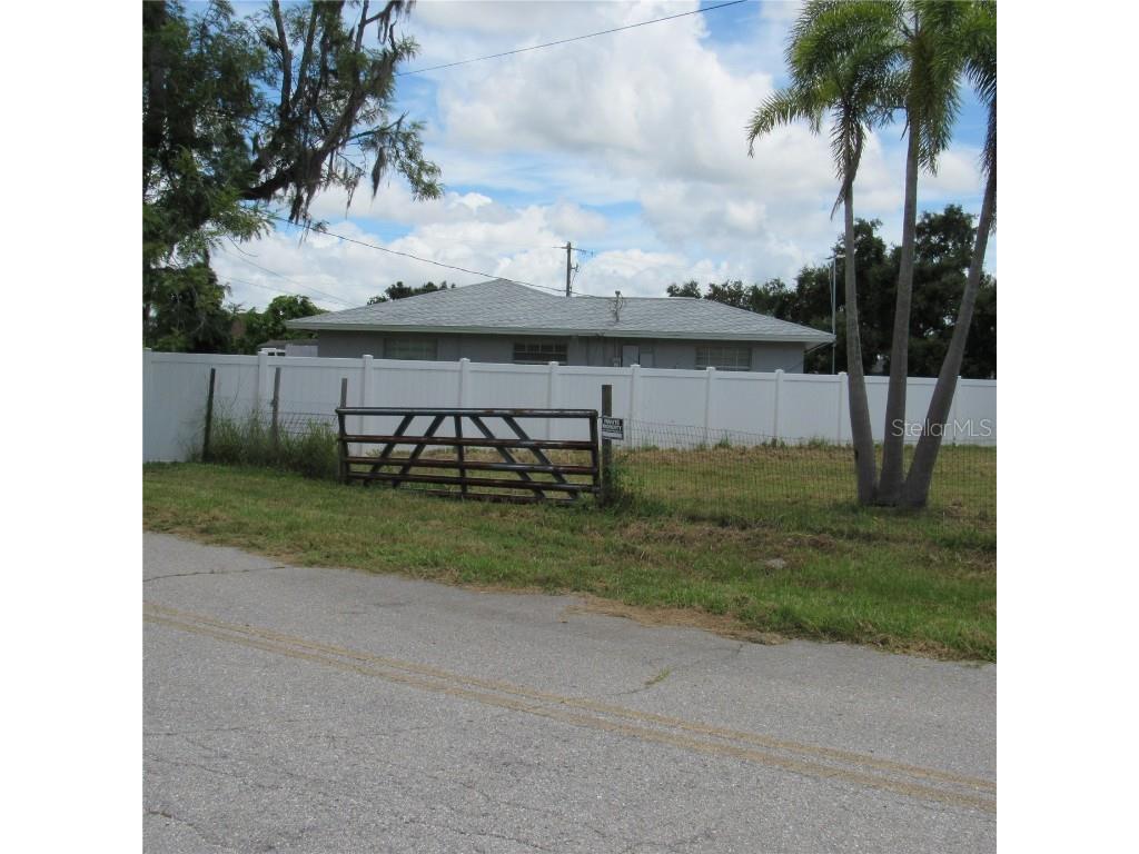 6725 Quonset Road Bradenton FL 34203 A4661467 image8