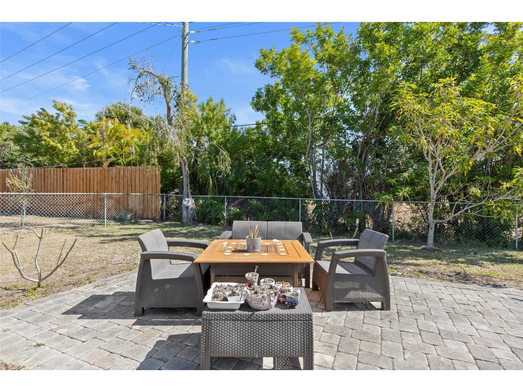6725 Roxbury Drive Sarasota FL 34231 A4682016 image17