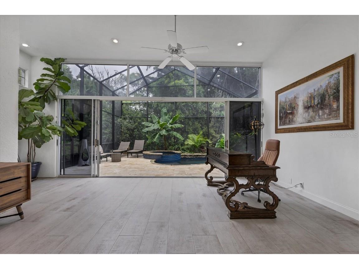 6725 Virginia Crossing University Park FL 34201 A4664532 image16