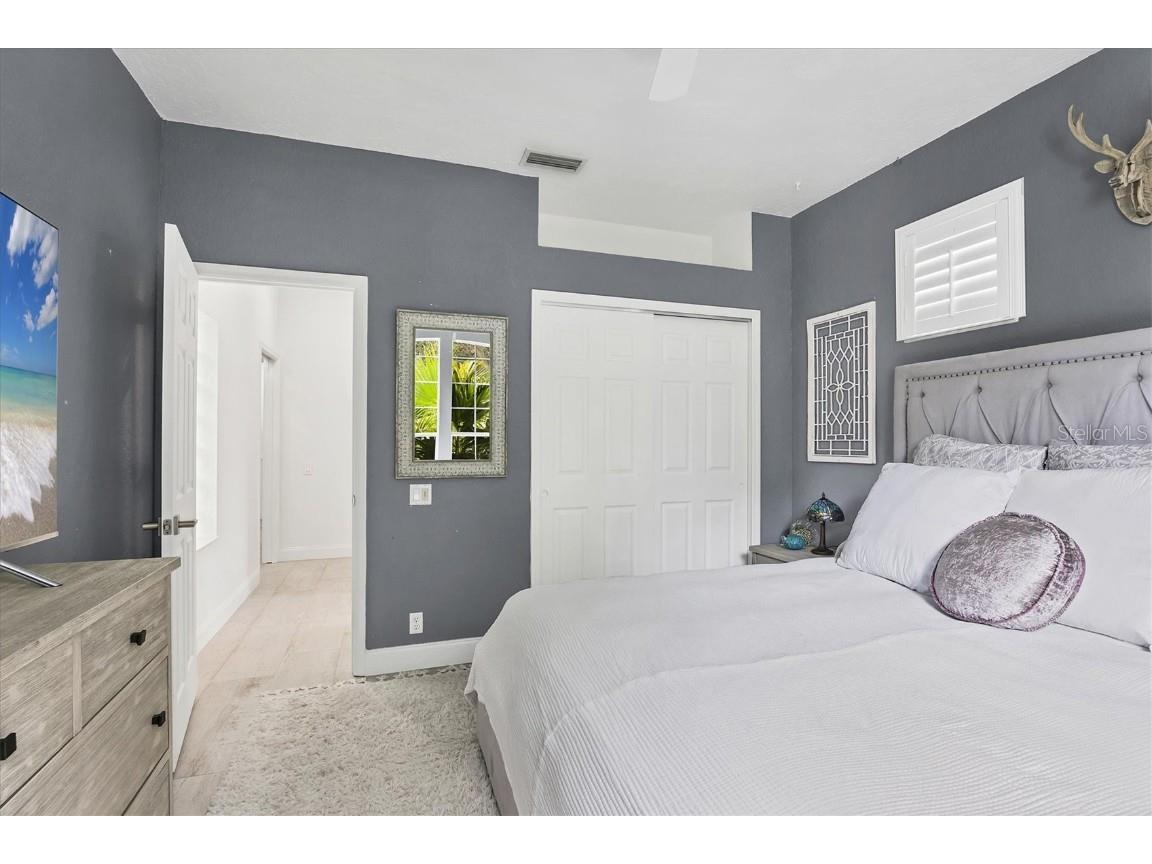 6725 Virginia Crossing University Park FL 34201 A4664532 image33