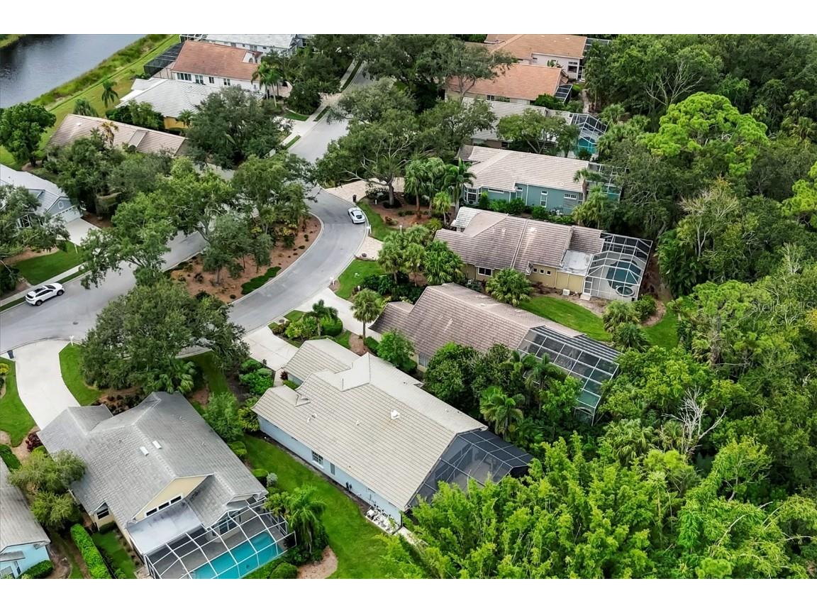 6725 Virginia Crossing University Park FL 34201 A4664532 image43