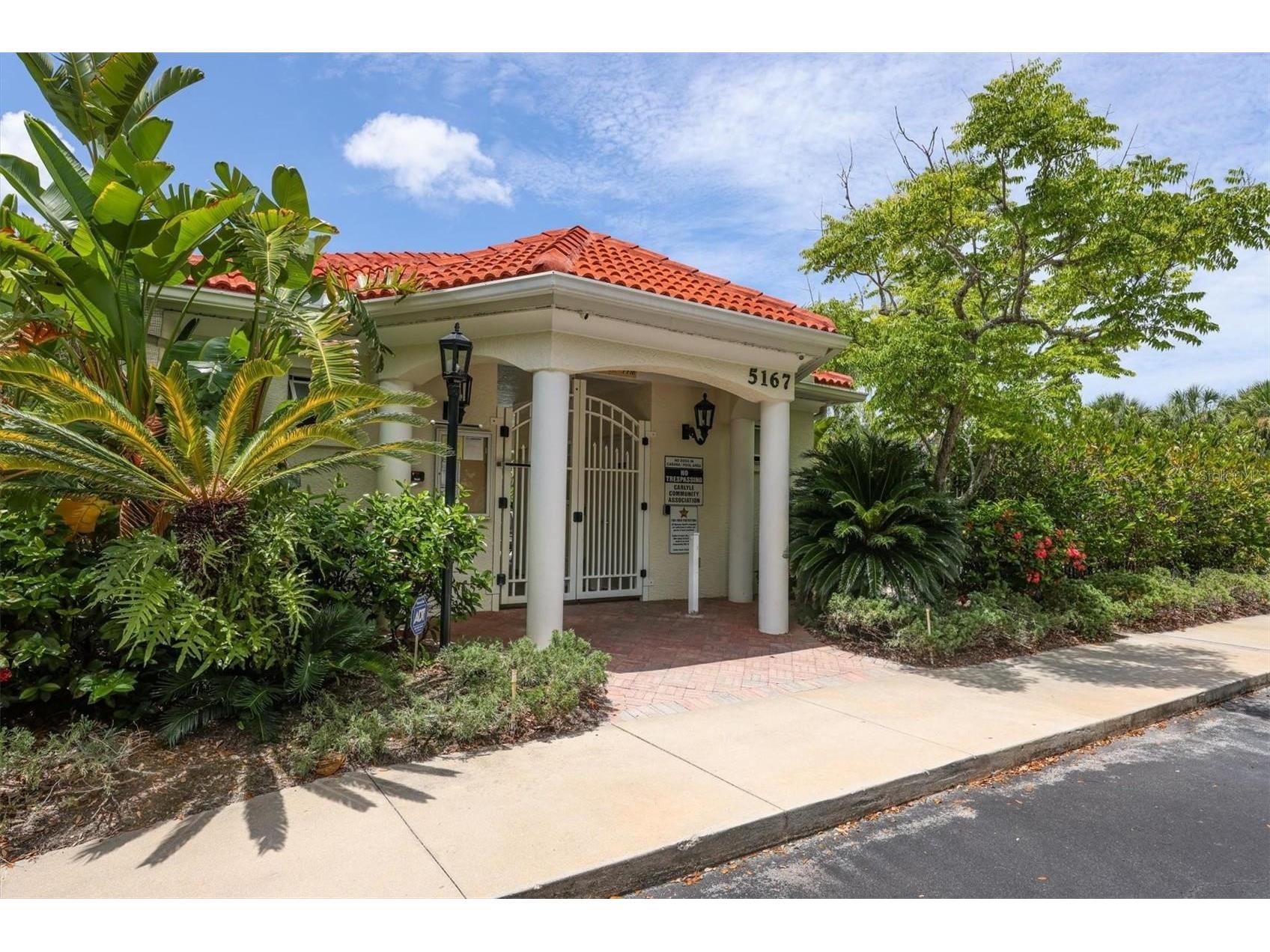 6726 W Country Club Lane Sarasota FL 34243 A4686098 image40