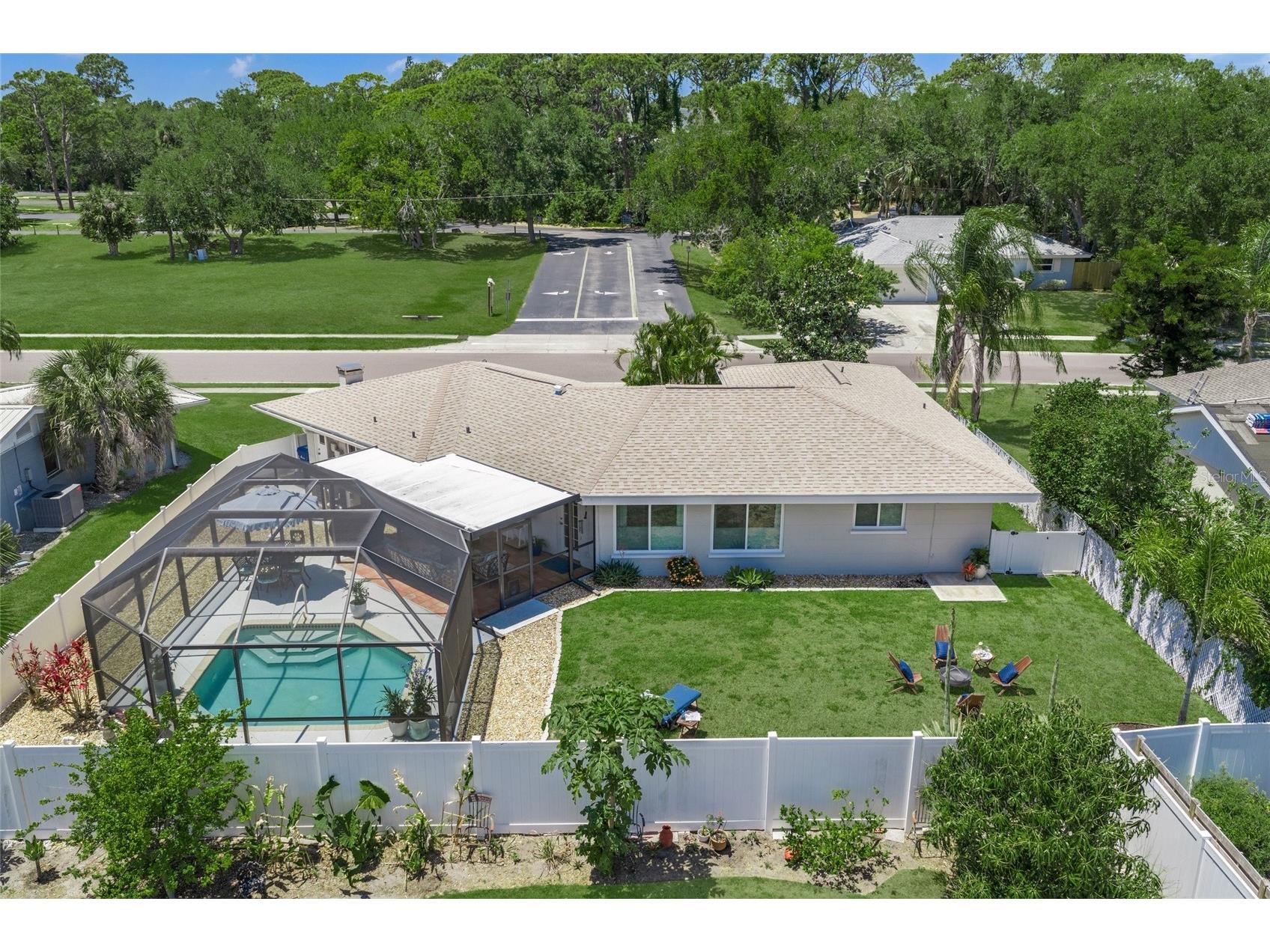 6727 Anchor Way Sarasota FL 34231 A4692216 image12