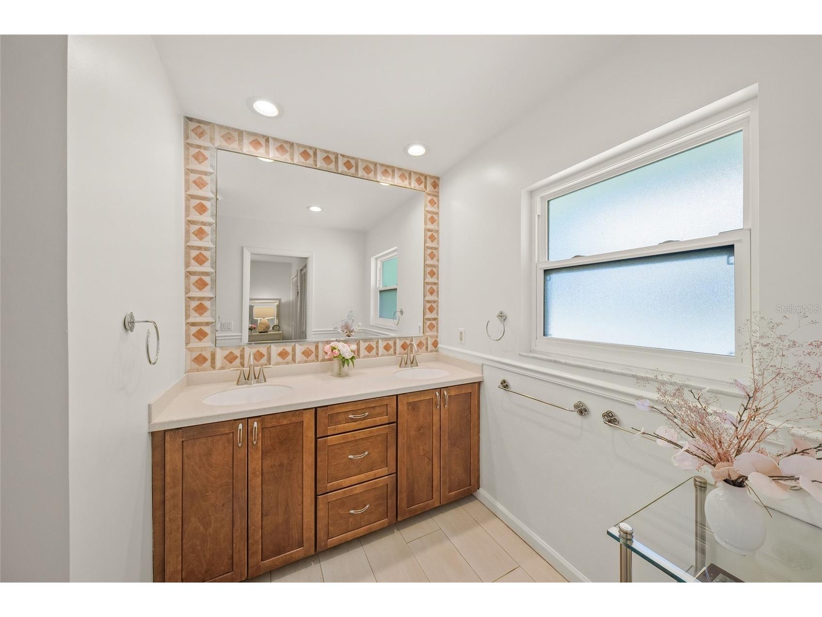 6727 Anchor Way Sarasota FL 34231 A4692216 image46