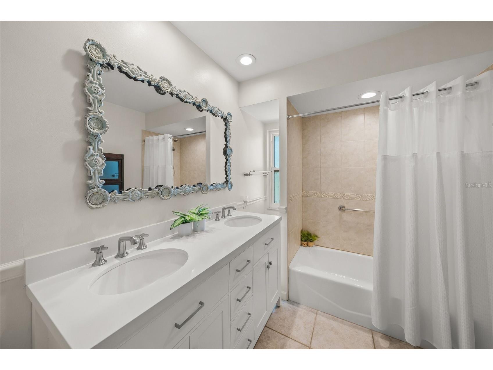 6727 Anchor Way Sarasota FL 34231 A4692216 image52