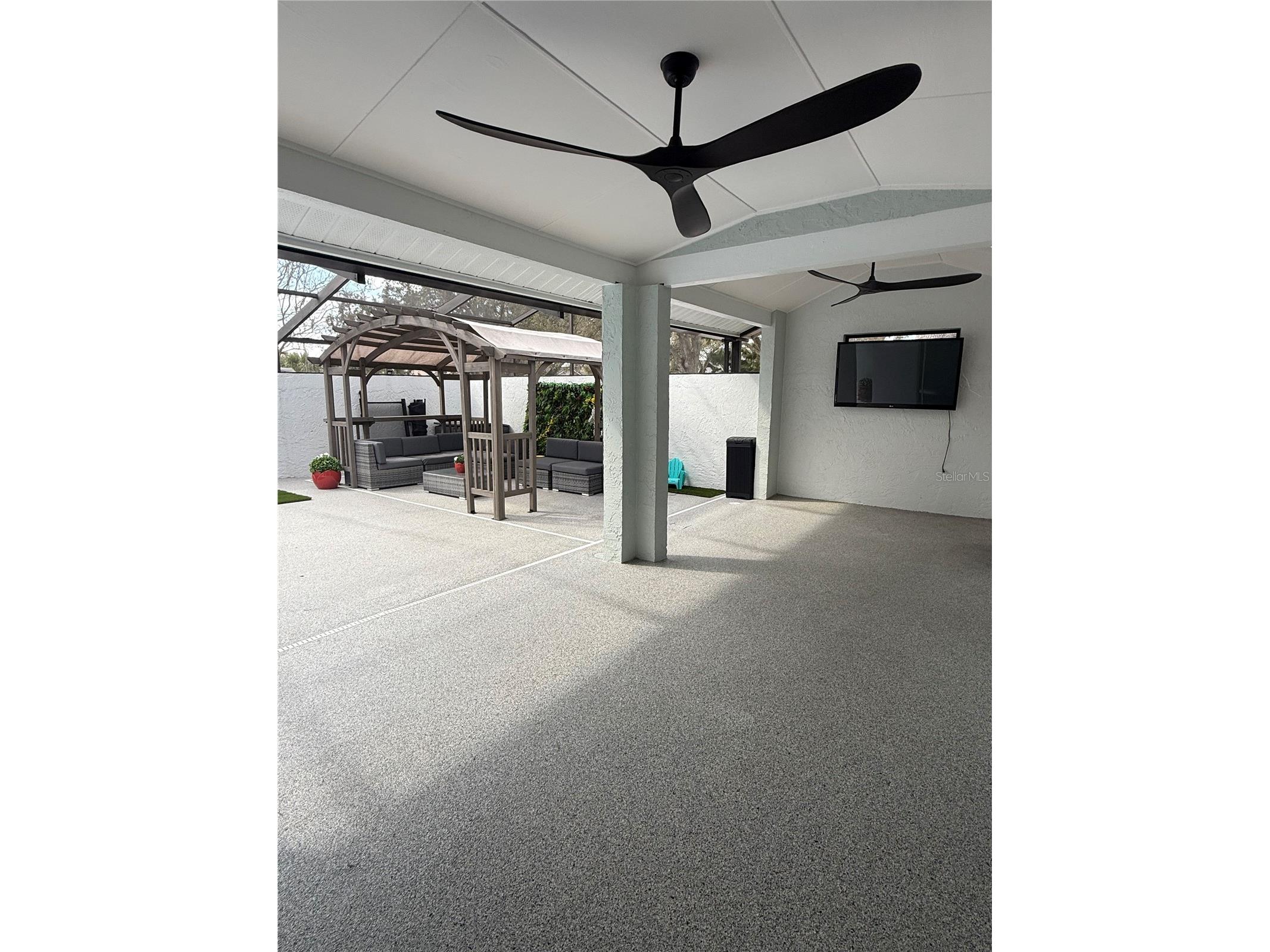 6728 Islander Lane Tampa FL 33615 TB8471138 image14